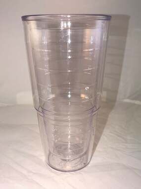 Tervis Classic 24 oz Clear Double Walled Insulated Tumbler